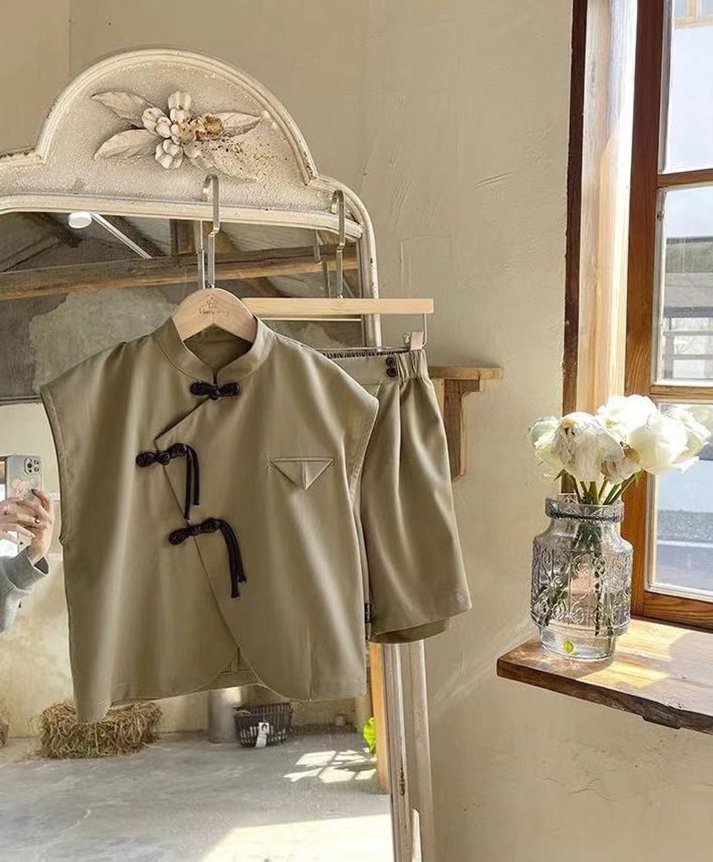 mmexport1727523237553