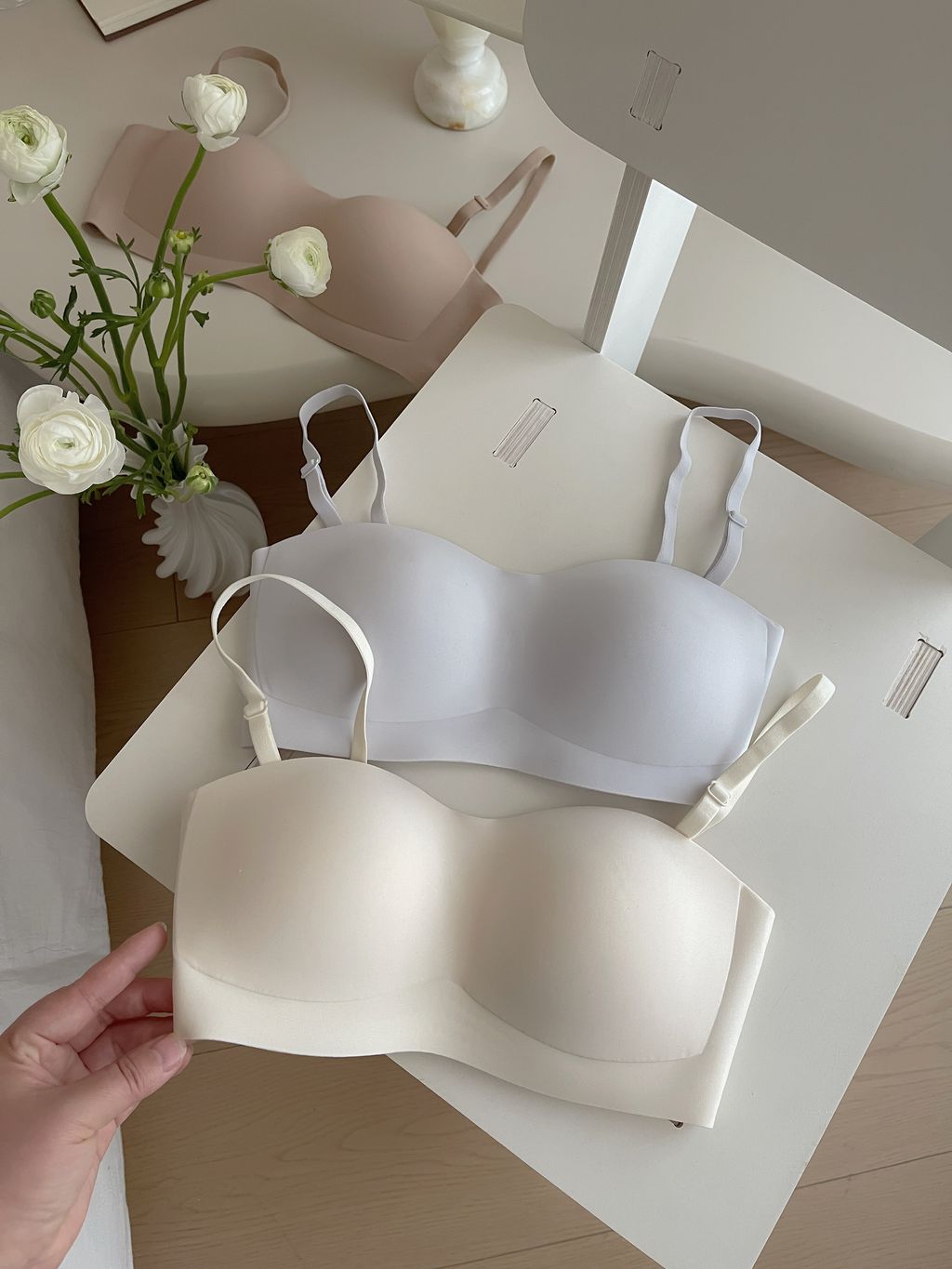 61383E8D@62EB545E.1823636900000000