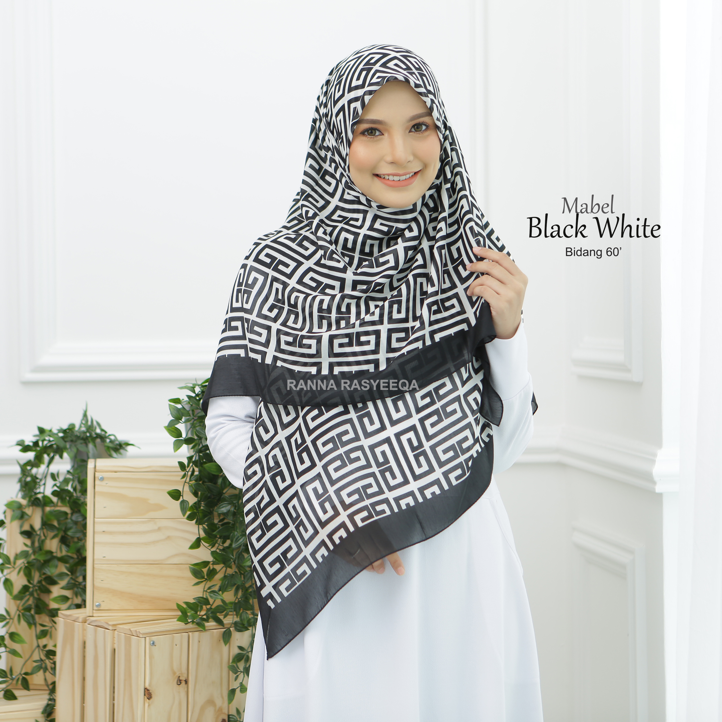 black white.jpg