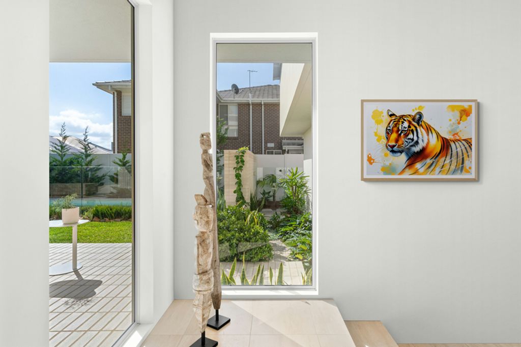 house-interior-with-garden-views (19)