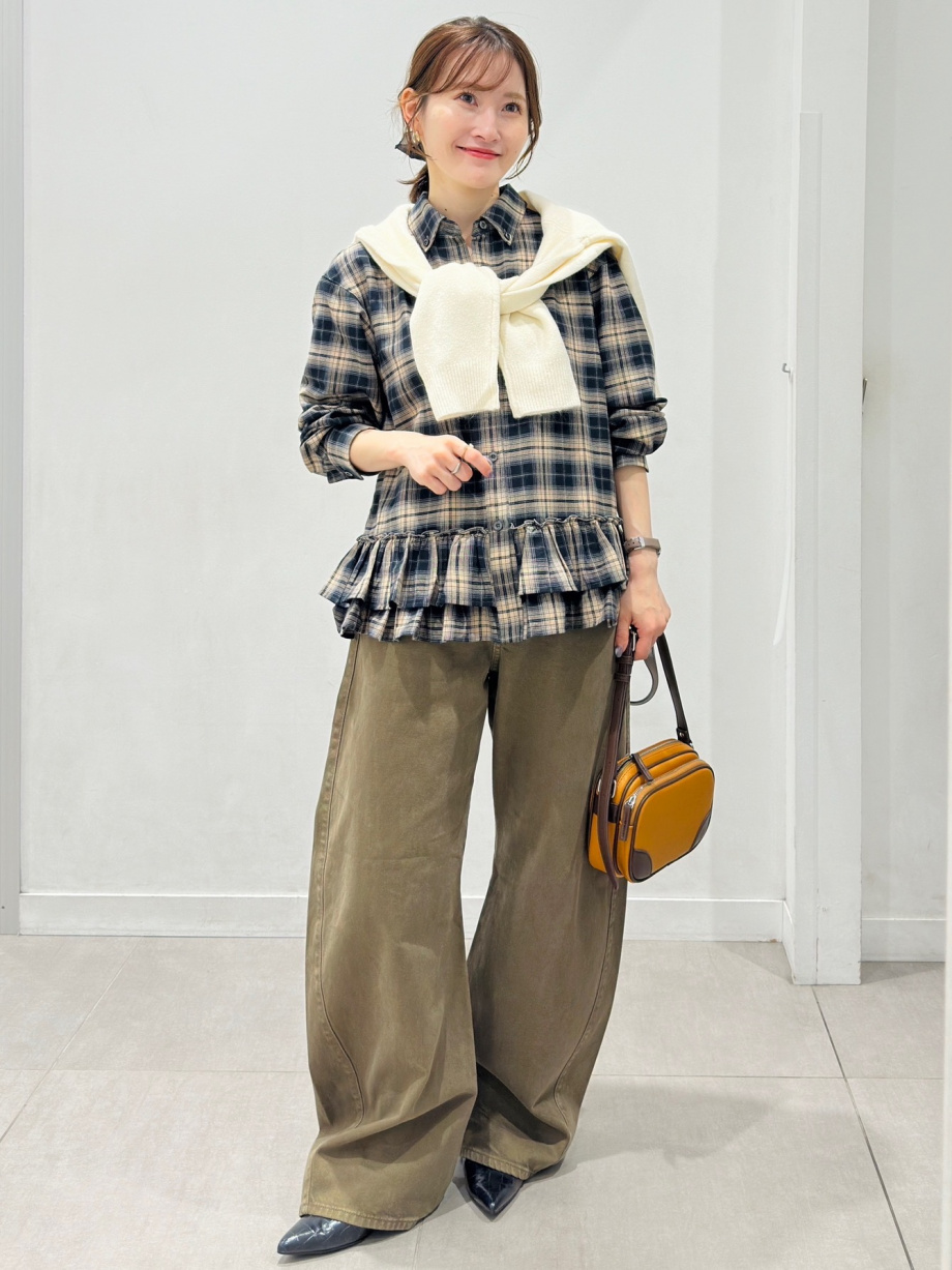 ugc_stylehint_gu_jp_photo_261005_1995722_c-920-1227