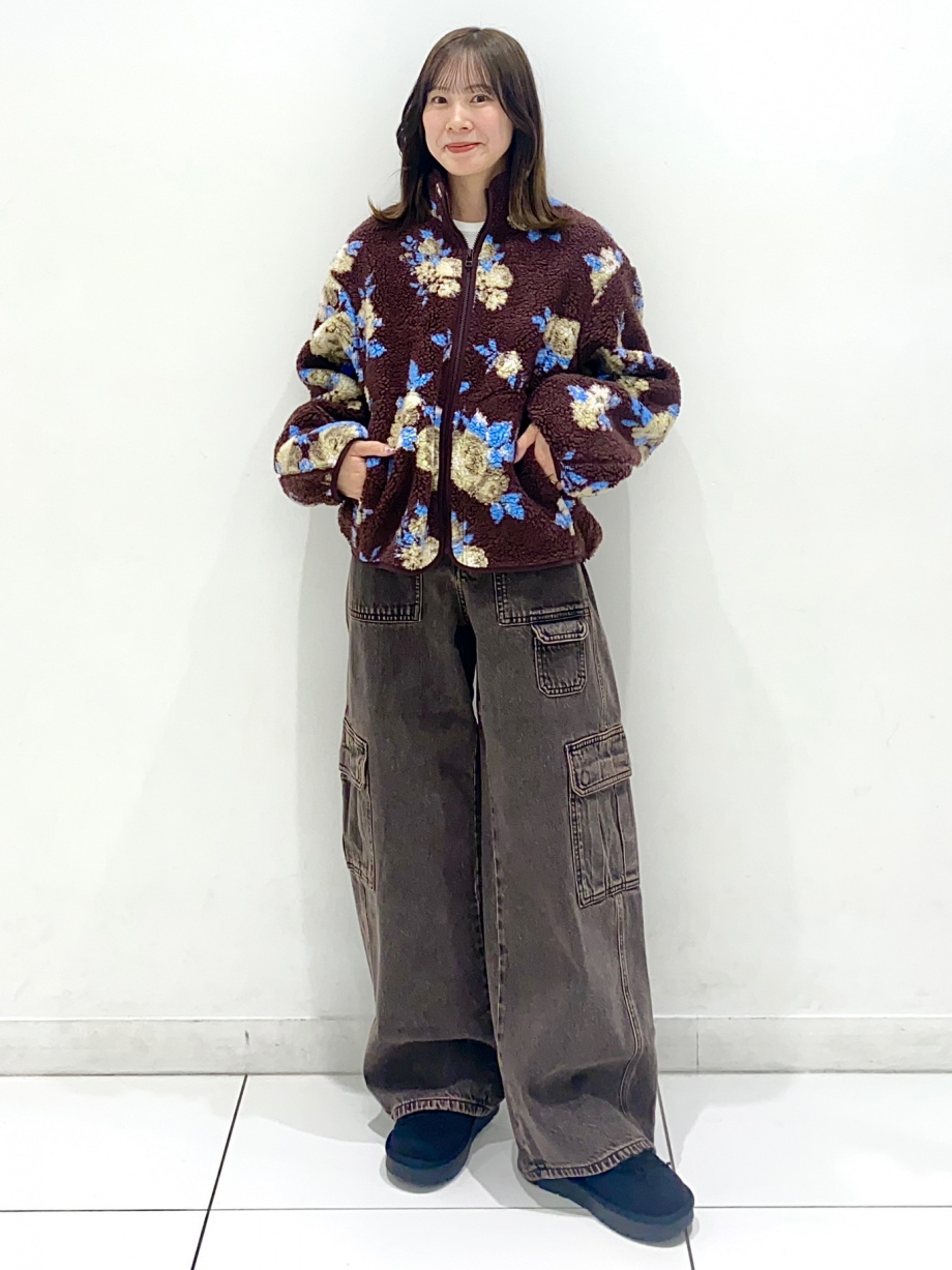 ugc_stylehint_gu_jp_photo_261005_2009806_c-920-1227