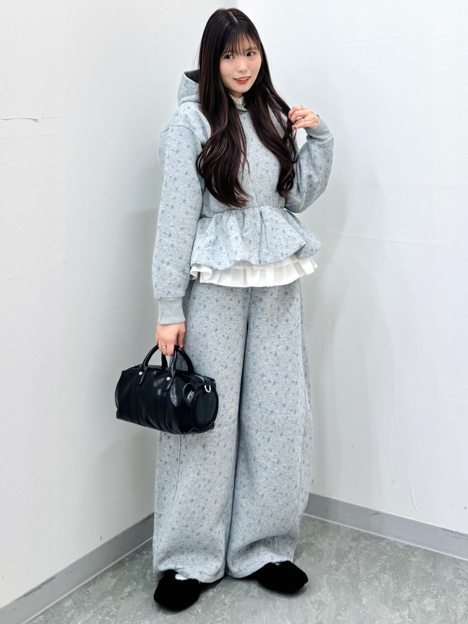 ugc_stylehint_gu_jp_photo_261005_2010073_c-920-1227