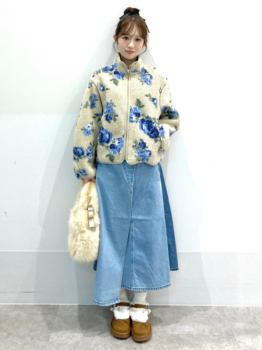 ugc_stylehint_gu_jp_photo_261005_2009654_c-920-1227