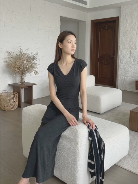 Collection 1  04_9_R0