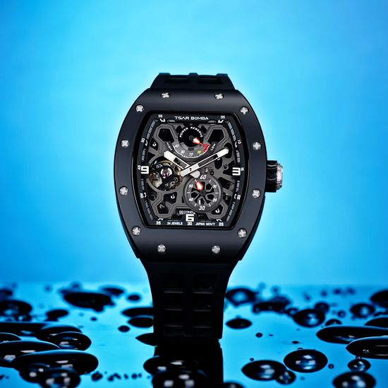  | Watching Me 愛倫美時計