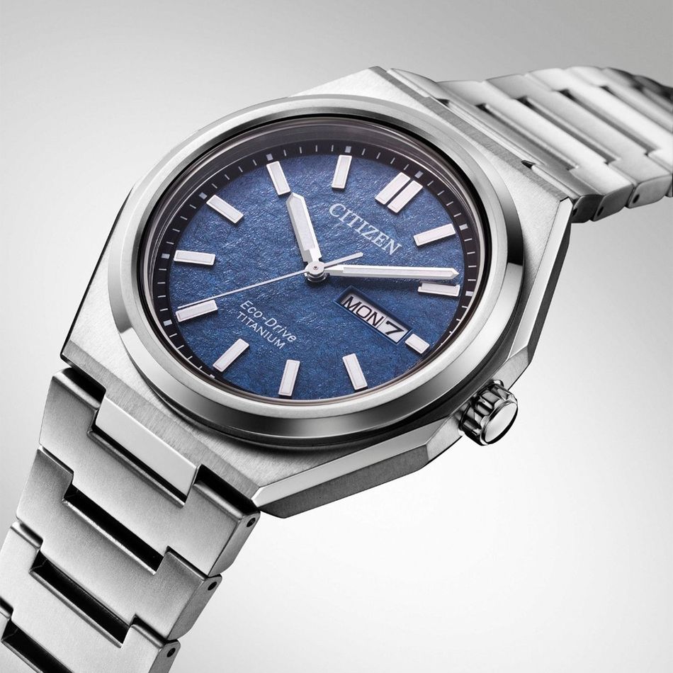 CITIZEN星辰 | GENT'S系列 AW0130-85L | 台灣限量 Zenshin 鈦金屬 光動能手錶 錶面細節