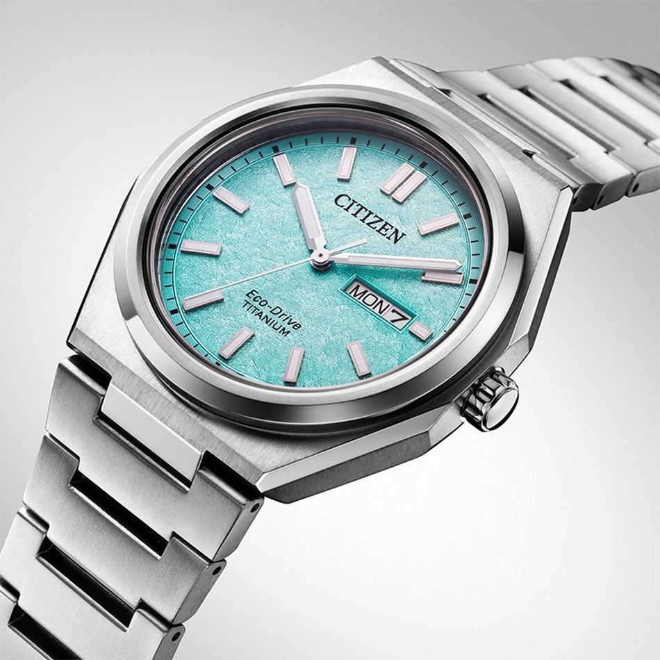 CITIZEN星辰 | GENT'S系列 AW0130-85M | 台灣限量 Zenshin 鈦金屬 湖水綠錶面 光動能手錶 錶面細節