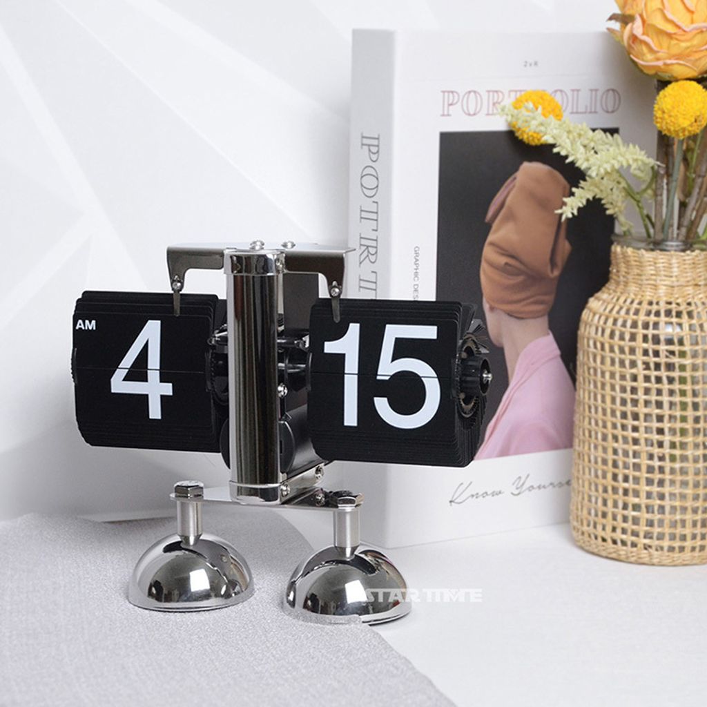 翻頁鐘 | PTC-DF12-BB | 12小時制 黑銀色雙腳翻頁鐘 側面