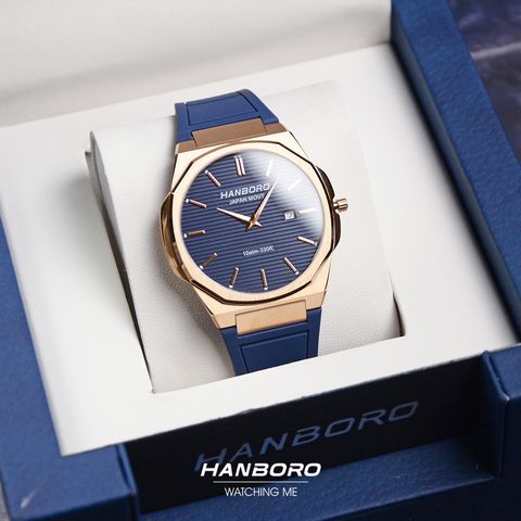 HANBORO | 超薄錶殼系列 003-1RNNR | 玫瑰金色八角形錶框 藍色橫紋錶盤 矽膠錶帶 實體正面展示