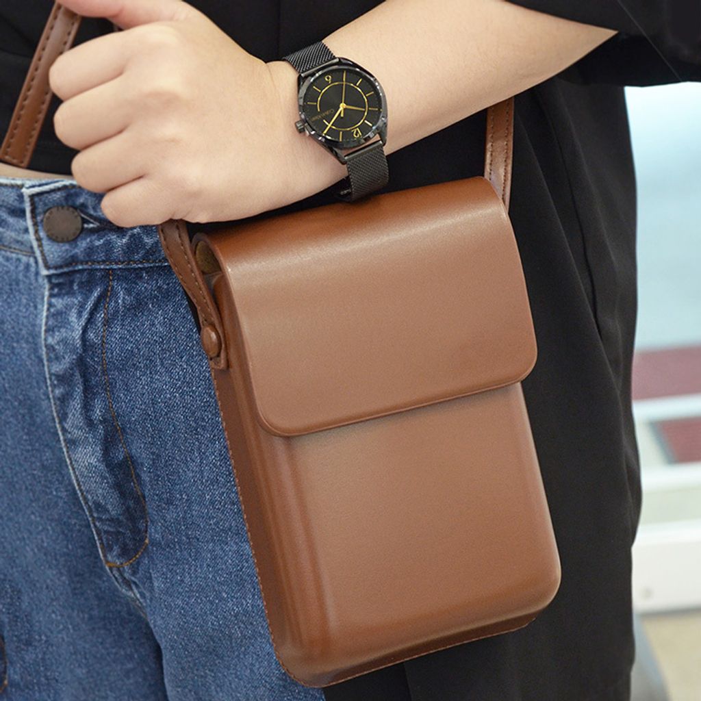 【贈質感包包】Calvin Klein |  25200194 | 黑金色簡約時尚米蘭帶女錶 包包搭配參考