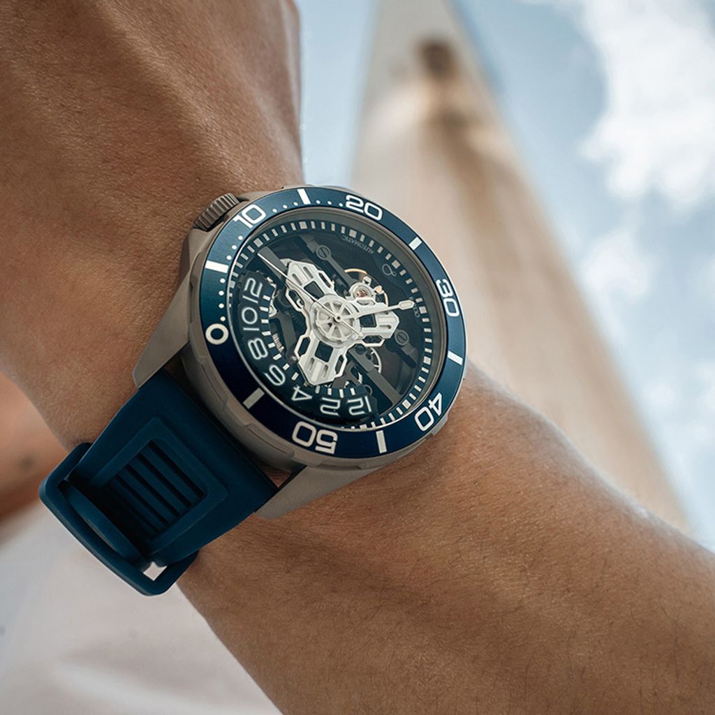 【贈太空人上鍊盒】OLTO-8 奧陀 | D1-1701-S07 |  海洋藍 潛水錶 自動機械錶 配戴參考