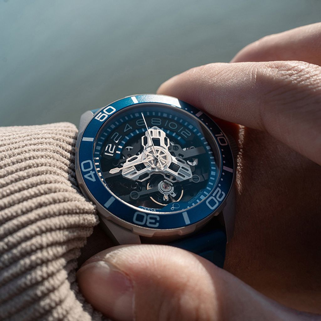 【贈太空人上鍊盒】OLTO-8 奧陀 | D1-1701-S07 |  海洋藍 潛水錶 自動機械錶 實體錶面細節