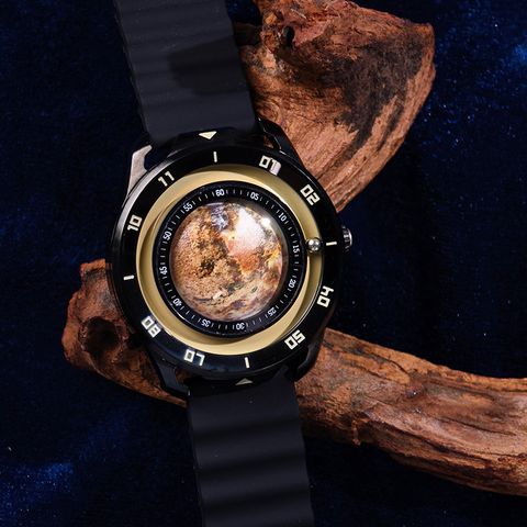 Benlydesign | 星球旅行者系列 MO.J 木星 | 木星造型面盤 石英錶 黑色矽膠錶帶 實體正面