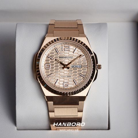HANBORO | 超薄錶殼系列 014-2RRRS | 玫瑰金八角形錶框 典雅魚鱗紋錶盤 不鏽鋼錶帶 實體正面
