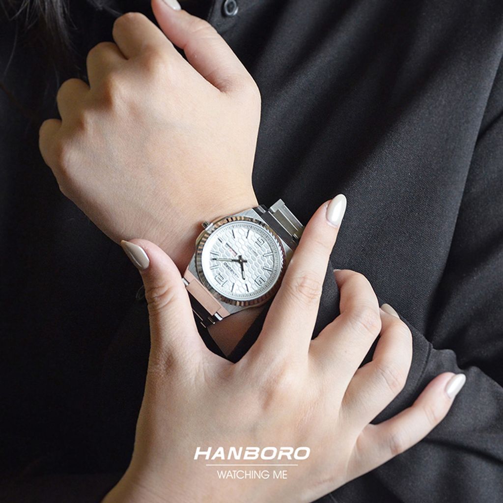 HANBORO | 超薄錶殼系列 014-2SSS | 銀白色八角形錶框 典雅魚鱗紋錶盤 不鏽鋼錶帶 實戴展示