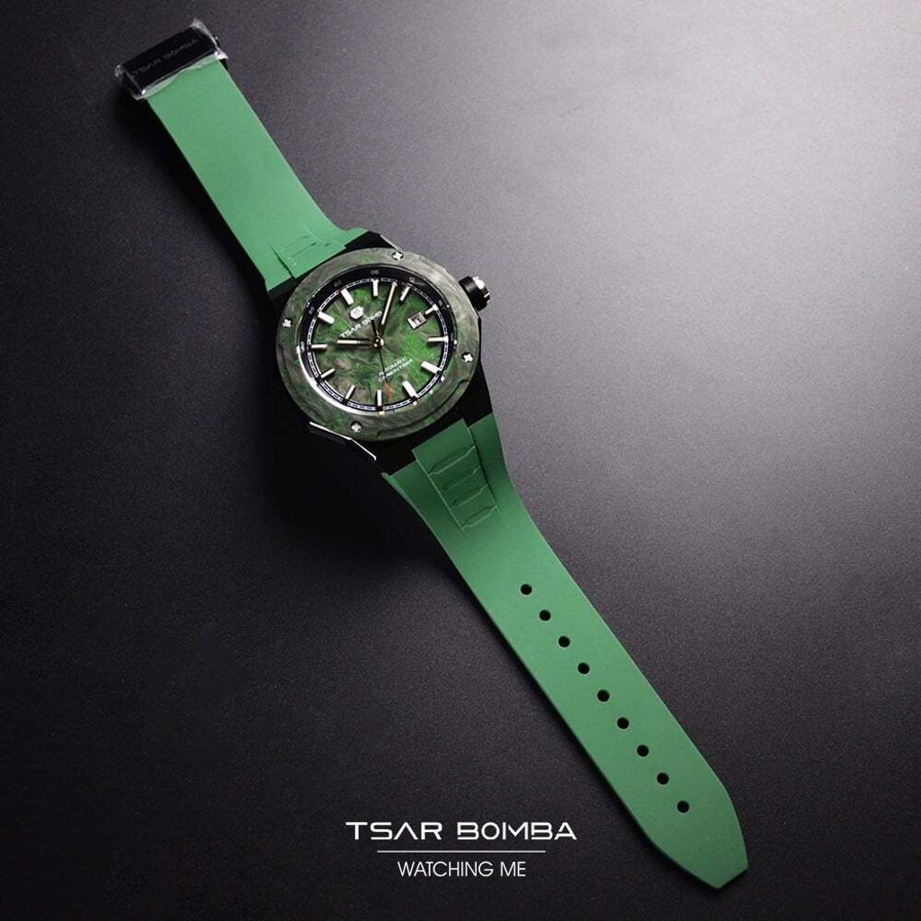 【新品預購】Tsar Bomba 機械公爵 | 原子系列 TB8230-05 | 綠色碳纖維黑鋼 銀色指針 氟橡膠錶帶 機械錶 實體平攤展示