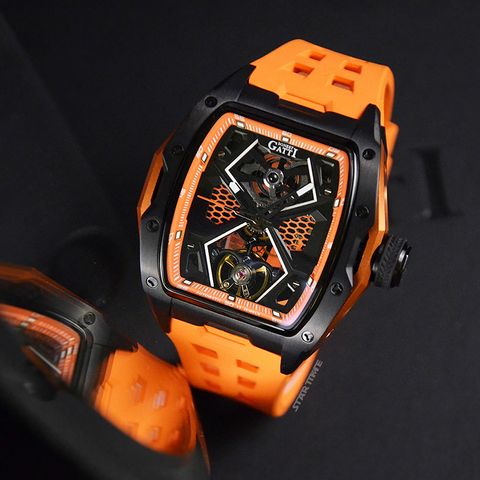 BONEST GATTI 布加迪 | 馳風競速系列 BG5501-A2 | 黑x橘框 鏤空酒桶造型 橘色氟橡膠錶帶 機械腕錶 45mm 實體正面