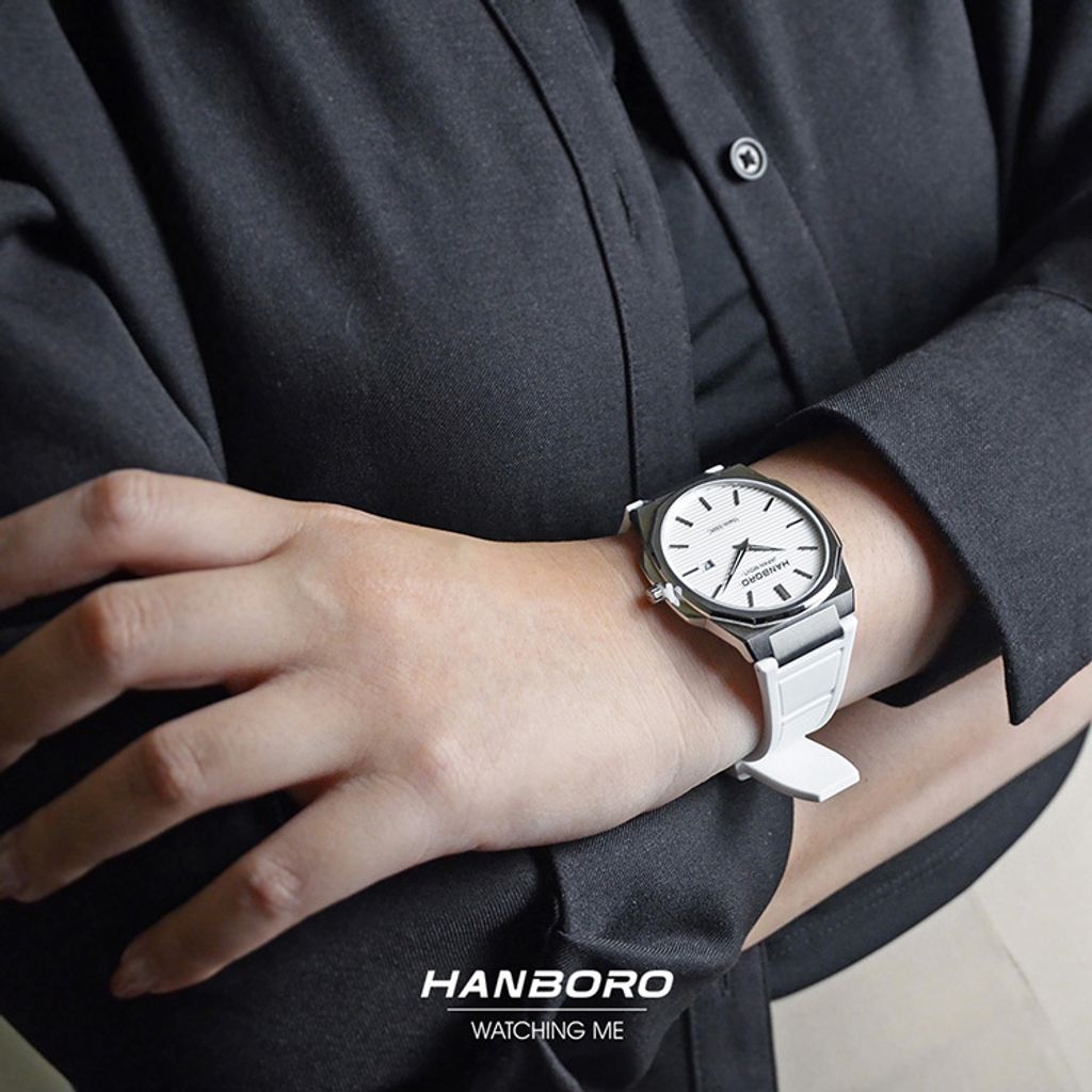 HANBORO | 超薄錶殼系列 003-1WWWR | 銀色八角形錶框 銀白色橫紋錶盤 矽膠錶帶 實戴展示