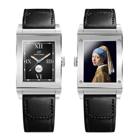 Daniel Gorman | ChronoCanvas DG9200.SK | 雋刻在時光中的名作 維梅爾 戴珍珠耳環的少女 滑蓋翻面錶盤 指針式石英錶 黑色皮革錶帶 滑蓋正面