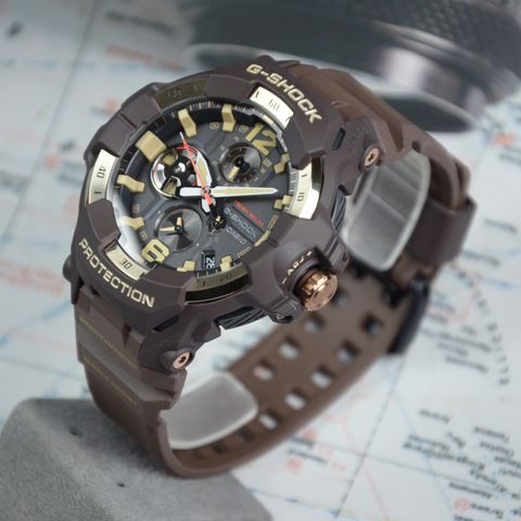 CASIO 卡西歐 | G-SHOCK GR-B300H-5A | 2026年8月新款 金色地平線 MASTER OF G - 空中 GRAVITYMASTER 棕色雙眼 金色鍍離子錶盤 指針式 男錶 實體
