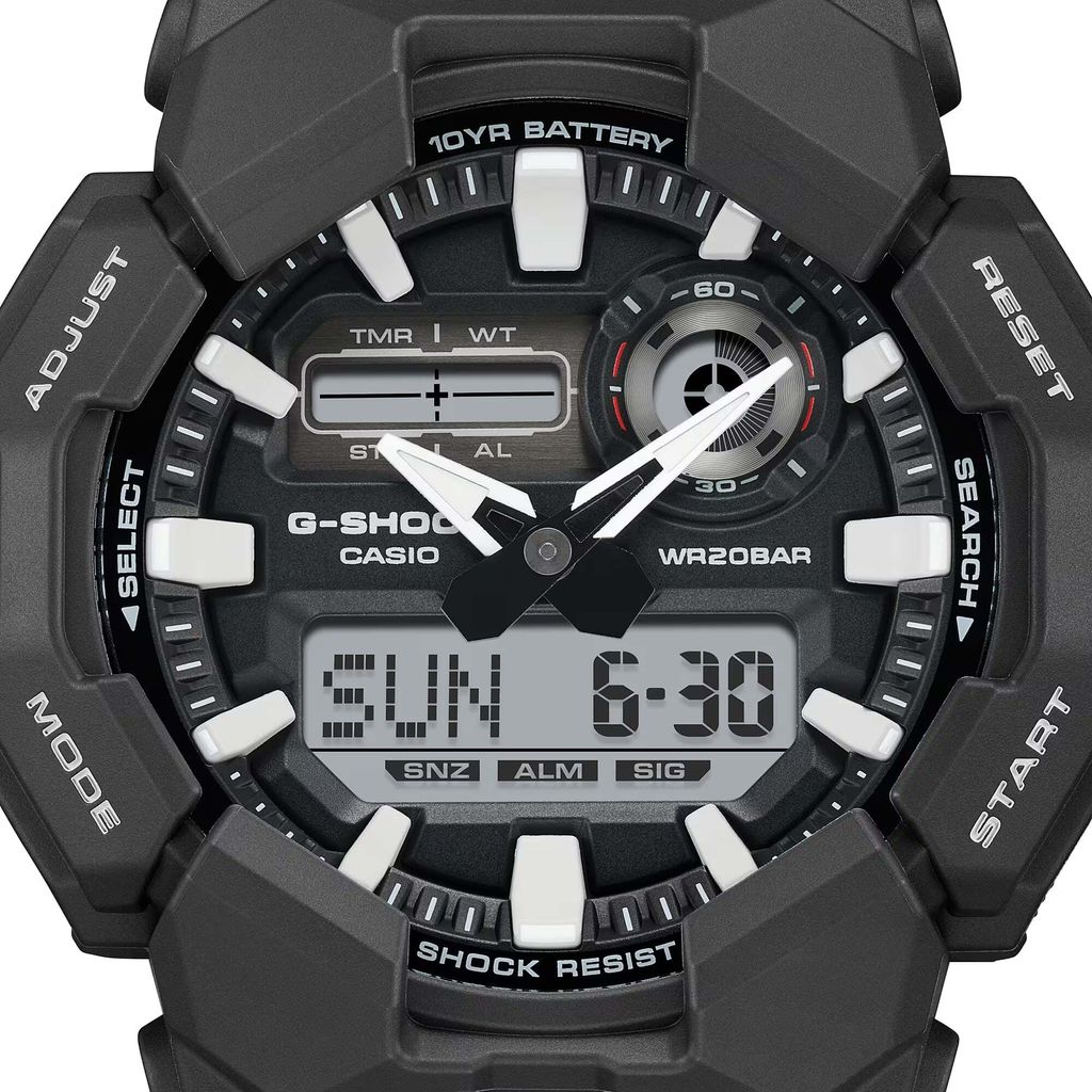 CASIO 卡西歐 G-SHOCK | GA-010-1A | 黑色 長效電池 雙顯腕錶 錶面細節