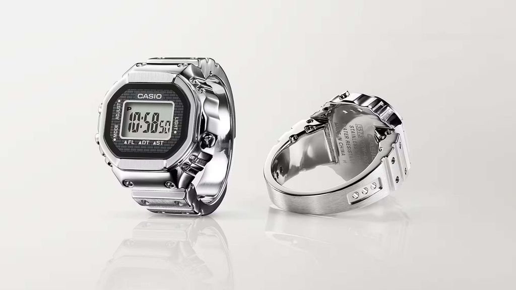 CASIO 卡西歐 | CRW-001-1 | 全金屬  LCD顯示 銀色戒指錶 示意圖