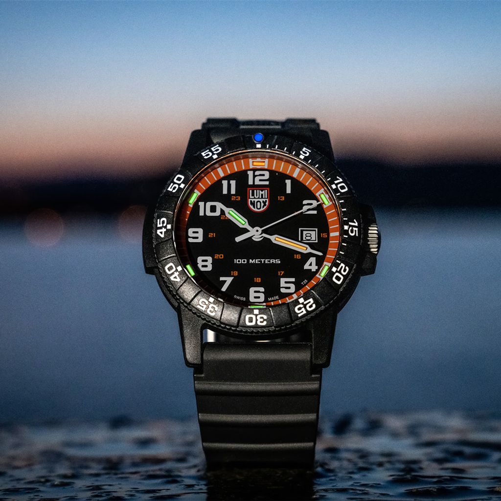 Luminox 雷明時 | 1LM-0329 | 橘 碳纖維複合錶殼 強化礦石鏡面 革龜運動腕錶 耐刮耐磨 實體圖