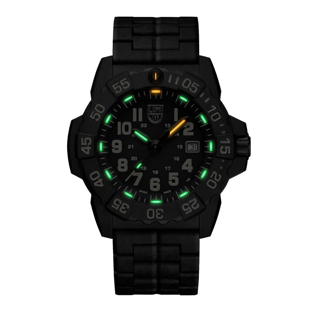 Luminox 雷明時 | 1LM-3510 | Navy SEAL 碳纖維黑金色 海豹部隊腕錶 夜光效果
