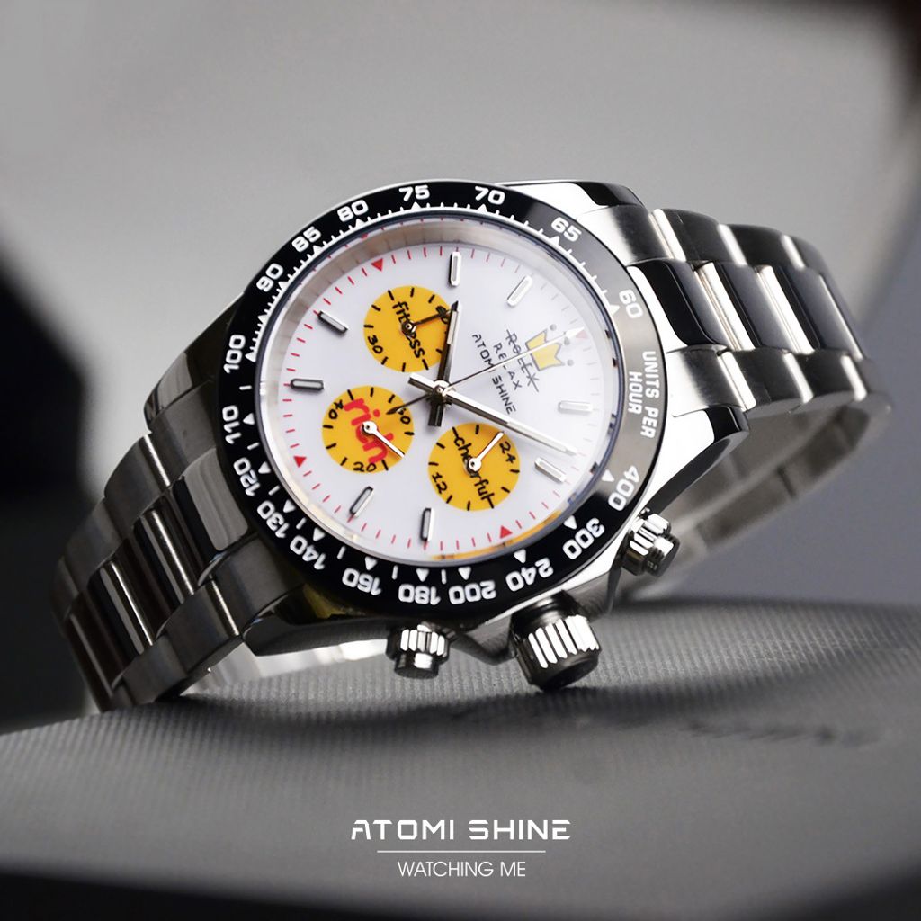 ATOMISHINE｜VELOCIREXCLASSIC 系列 Race Signal｜黑色錶圈 白色錶面 黃色三眼經典銀色不鏽鋼腕錶 實體錶面細節