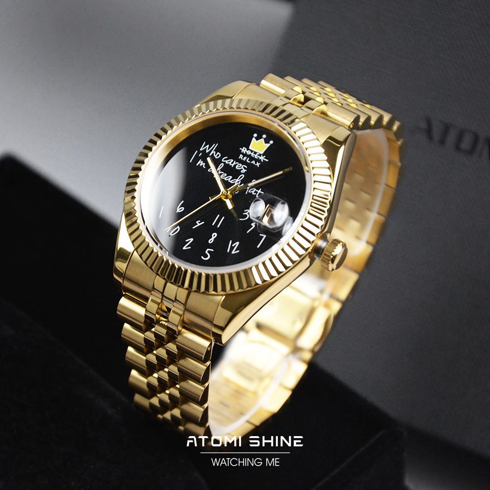 ATOMISHINE｜EONDATE MAXI CLASSIC 系列 Golden Jest｜手繪風格 黑色錶面 金色不鏽鋼 自動機械腕錶 日期顯示 正右側細節