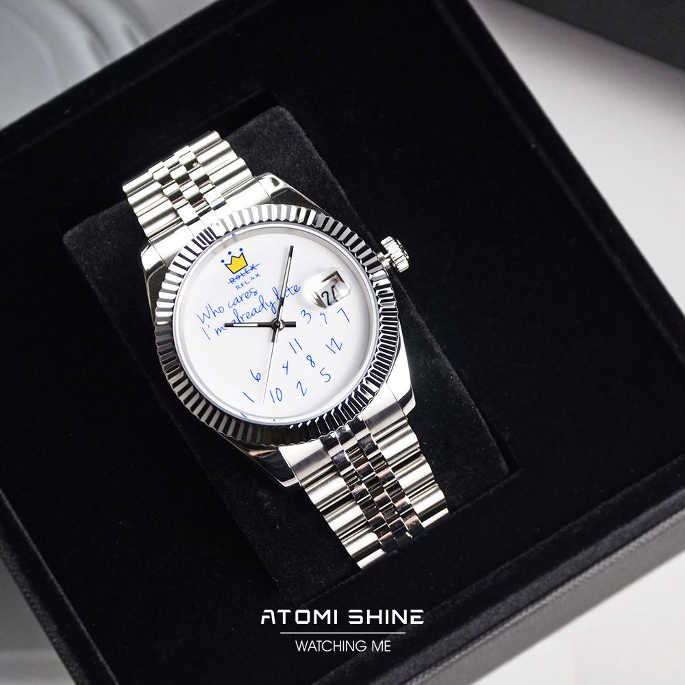 ATOMISHINE｜EONDATE MAXI CLASSIC 系列 Ironic Classic｜手繪風格 白色錶面 銀色不鏽鋼 自動機械腕錶 日期顯示 盒裝正面