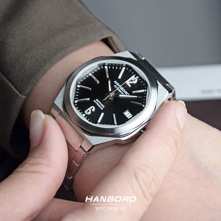 HANBORO | 超薄鋼王系列 018SBS | 2026年秋季新品 超薄 珍珠陀 炫酷黑 自動鏤空機械錶 手錶 實戴錶面細節