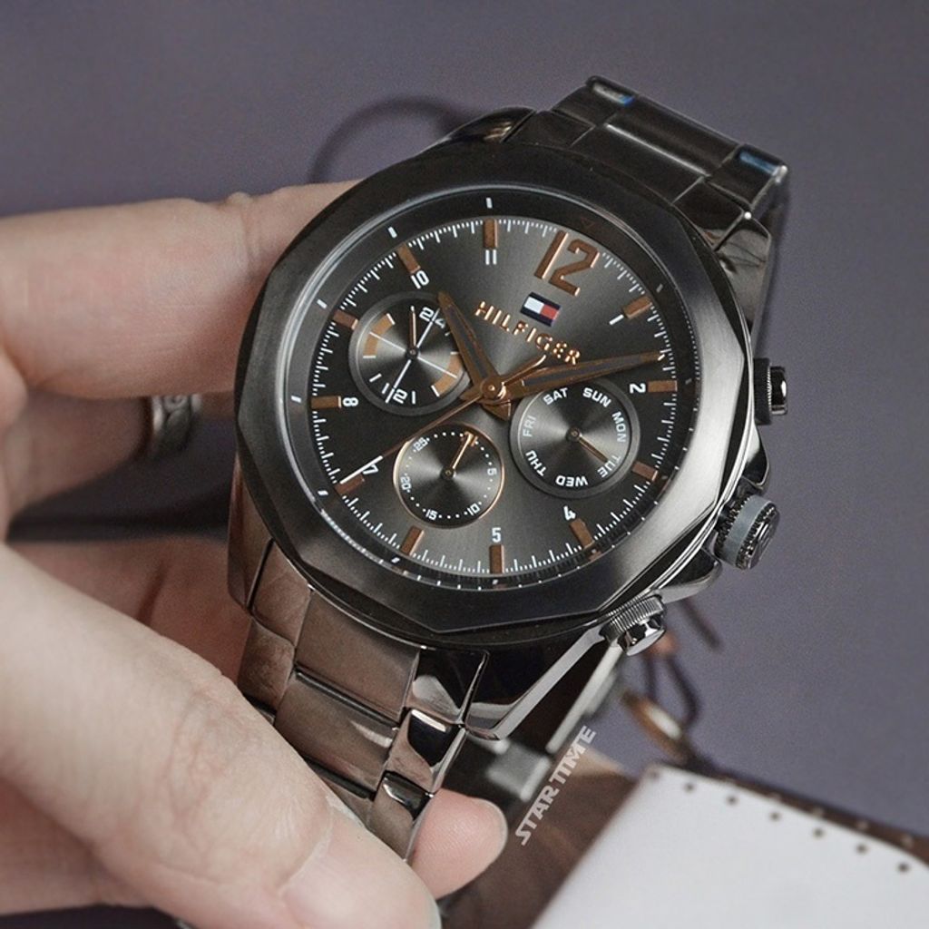 tw-11134207-7ras8-m2xqyzaeiesr80