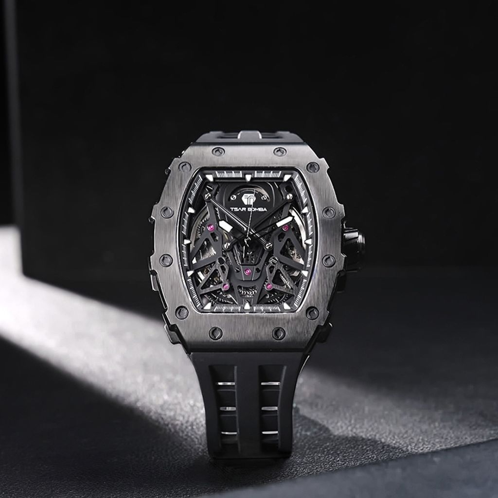 tw-11134207-7ras9-m13uzz6mn15zb0