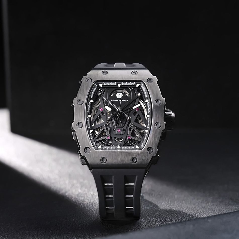 Tsar Bomba 機械公爵 | 元素系列 TB8207A-02 | 黑色鋼框 黑色錶帶 蜘蛛錶盤 舒適耐用橡膠錶帶 自動機械錶正面展示