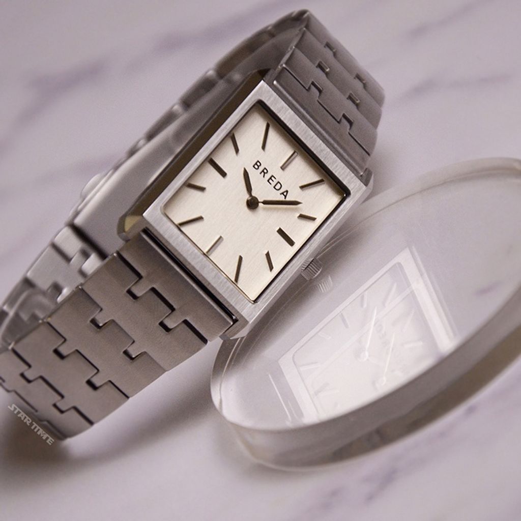 sg-11134201-22110-daiw7zz9brjvd6