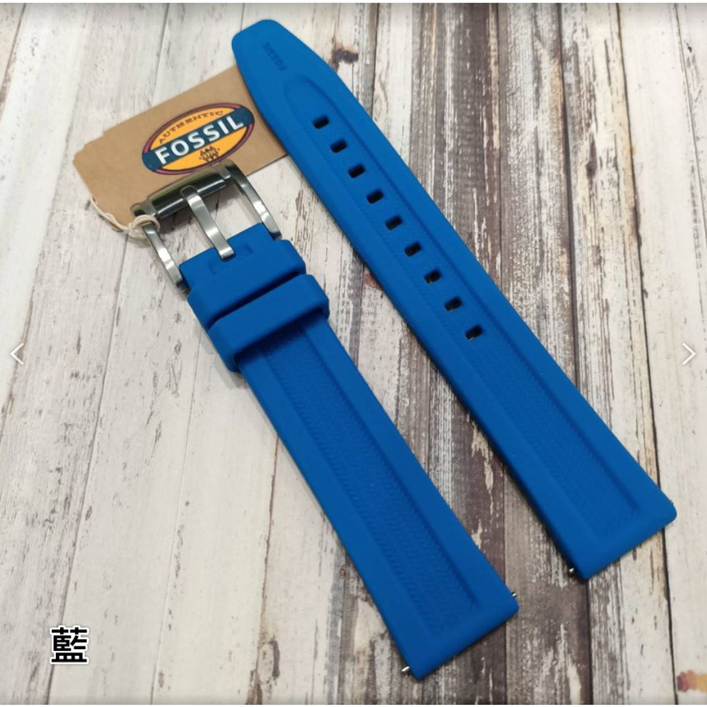 tw-11134207-7r990-m02x3f1edvc705
