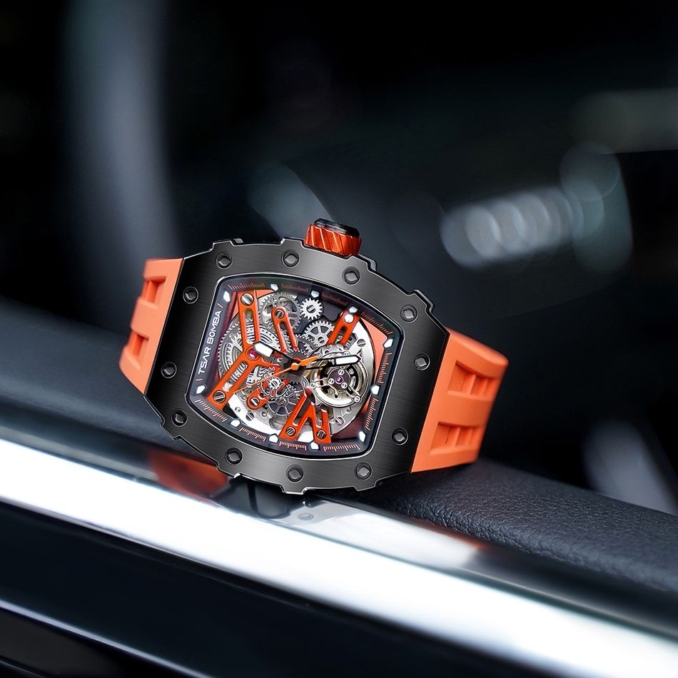 Tsar Bomba 機械公爵 | 元素系列 TB8208A-01/40 | 黑色鋼錶框 橘色矽膠錶帶 鏤空錶盤 自動機械錶橫躺展示