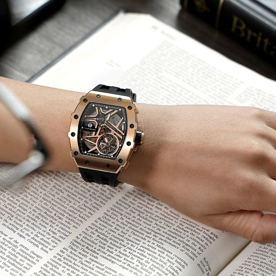 Tsar Bomba 機械公爵 | 元素系列 TB8209A-05 | 金色鋼錶框 黑色矽膠錶帶 鏤空錶盤 自動機械錶實戴展示