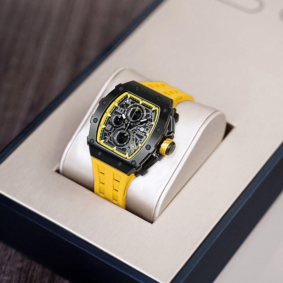 Tsar Bomba 機械公爵 | 元素系列 TB8204Q-07 | 日曆版 黑框 黃色矽膠錶帶 石英錶右側展示