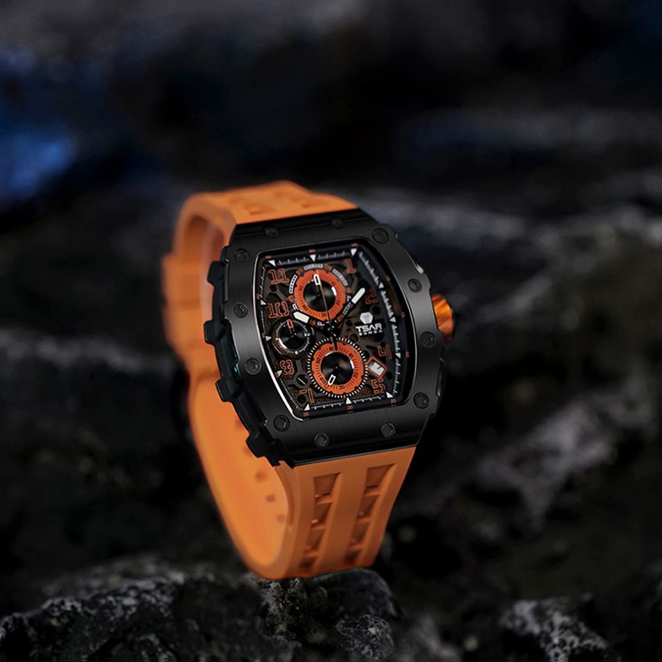 Tsar Bomba 機械公爵 | 元素系列 TB8204Q-12 | 日曆版 黑框 橘色矽膠錶帶 石英錶左側展示