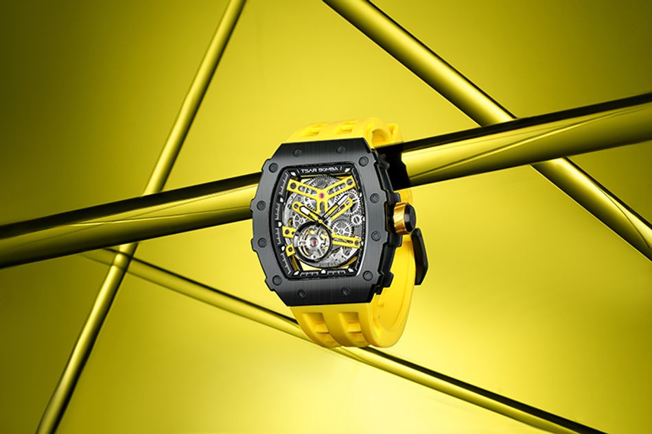 Tsar Bomba 機械公爵 | 元素系列 TB8208A-13 | 自動上鍊 黑框 黃色矽膠錶帶 機械錶正面展示