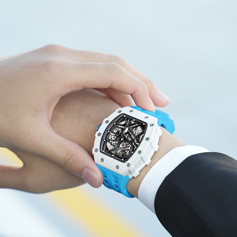 Tsar Bomba 機械公爵 | 元素系列 TB8209C-04 | 自動上鍊 白色陶瓷框 藍色氟橡膠錶帶 機械錶搭配展示