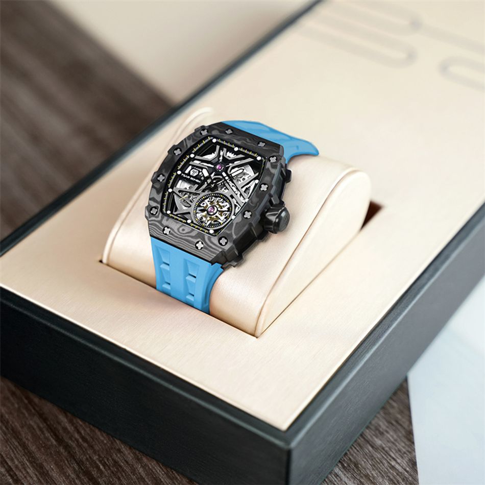 Tsar Bomba 機械公爵 | 元素系列 TB8209CF-04 | 自動上鍊 黑色碳纖維框 藍色氟橡膠錶帶 機械錶右側展示圖