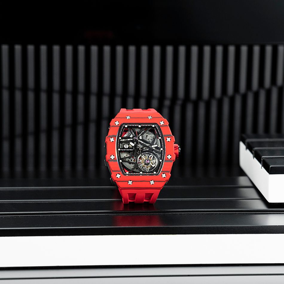Tsar Bomba 機械公爵 | 元素系列 TB8209CF-07 | 自動上鍊 紅色碳纖維框 紅色氟橡膠錶帶 機械錶正面展示