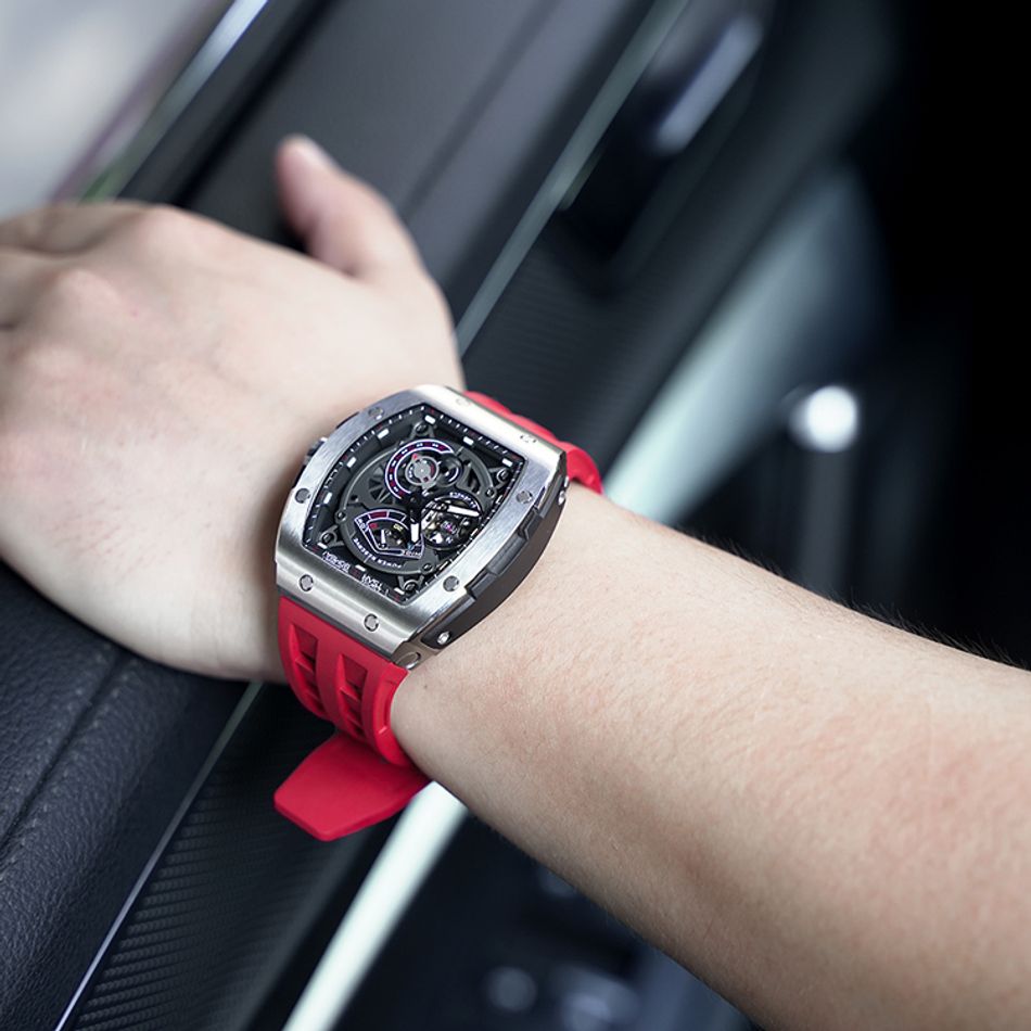 Tsar Bomba 機械公爵 | 元素系列 TB8210A-01 | 自動上鍊 銀色框 紅色氟橡膠快拆錶帶 機械錶搭配示意