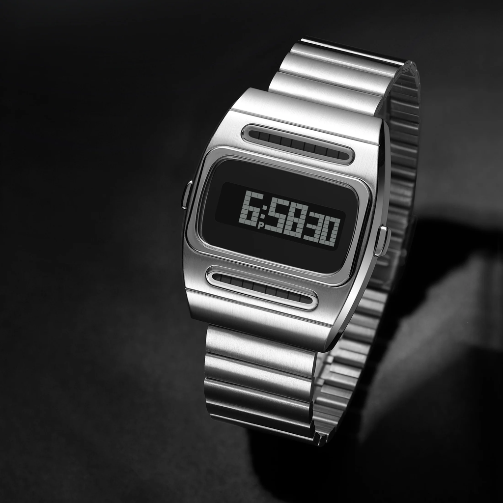 Benlydesign | G100系列 G100S-S | 銀色不鏽鋼太陽能多功能電子錶錶帶細節