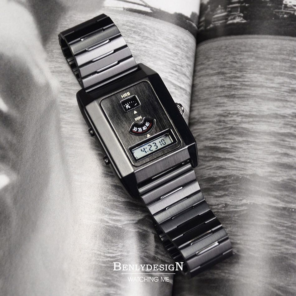 Benlydesign ｜C-0PO-B ｜ 黑色科技復古 LCD雙時區 不鏽鋼電子錶正面細節
