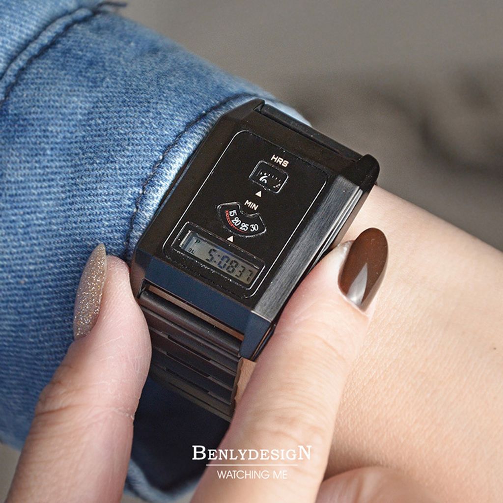 Benlydesign ｜C-0PO-B ｜ 黑色科技復古 LCD雙時區 不鏽鋼電子錶錶面細節